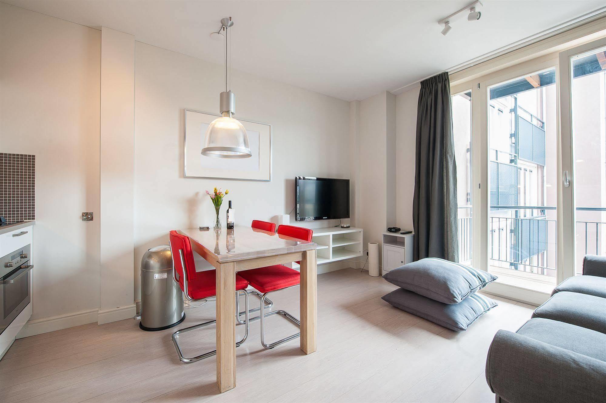 Short Stay Group Dapper Market Serviced Apartments Amszterdam Kültér fotó