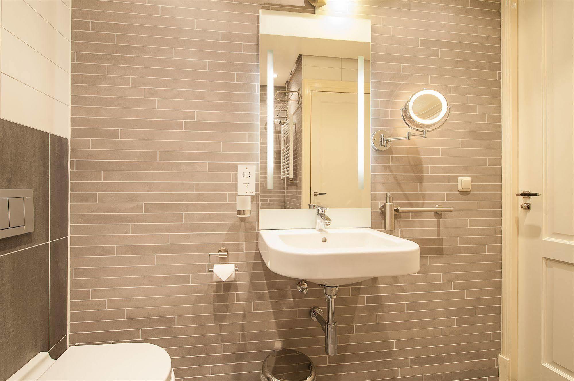 Short Stay Group Dapper Market Serviced Apartments Amszterdam Kültér fotó
